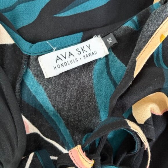 Ava Sky Birkin Style Jumper - Black Anthurium (XS) - Picture 3 of 3